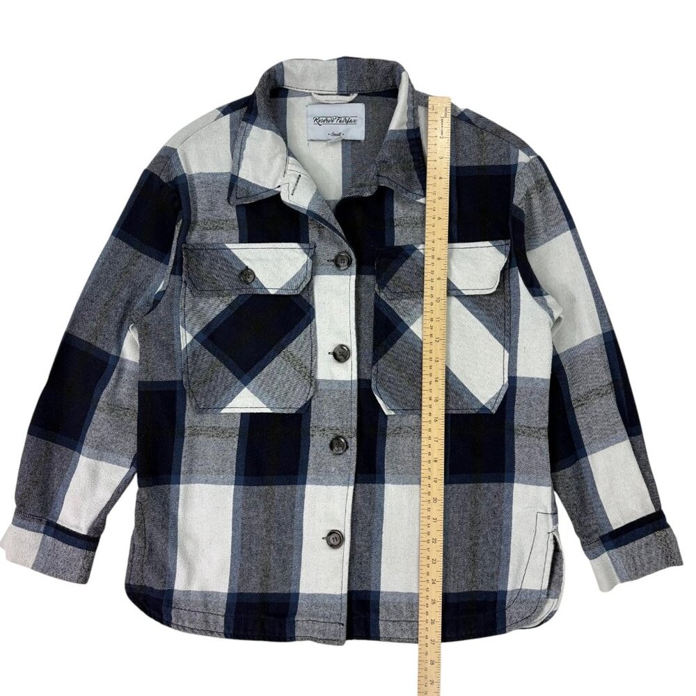 Reserve Fairfax Women’s Plaid Flannel Shacket Blue Gray Button Up Size Small - Picture 10 of 13